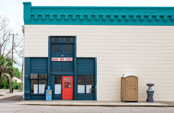 Best Portable toilet rental cost  in Onalaska, WI